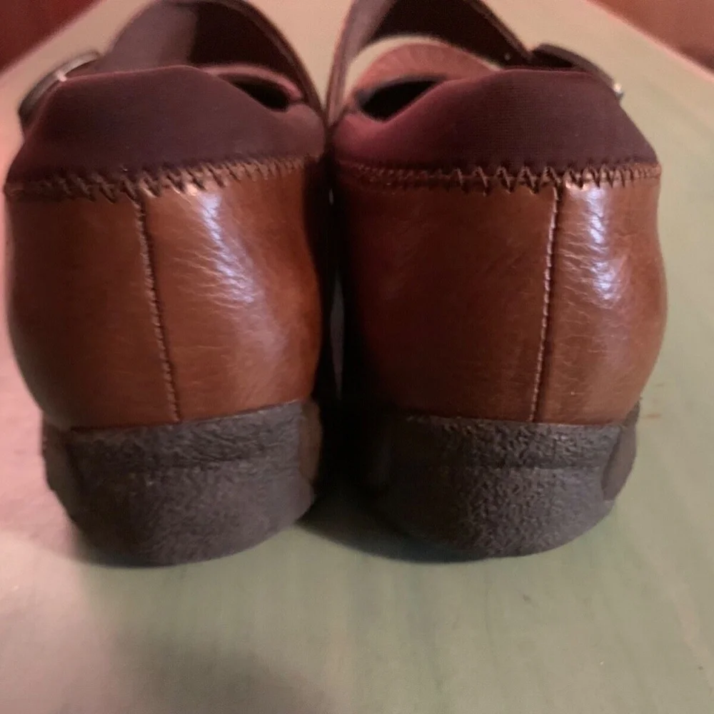 Dansko Brown Leather Mules - Picture 3 of 10